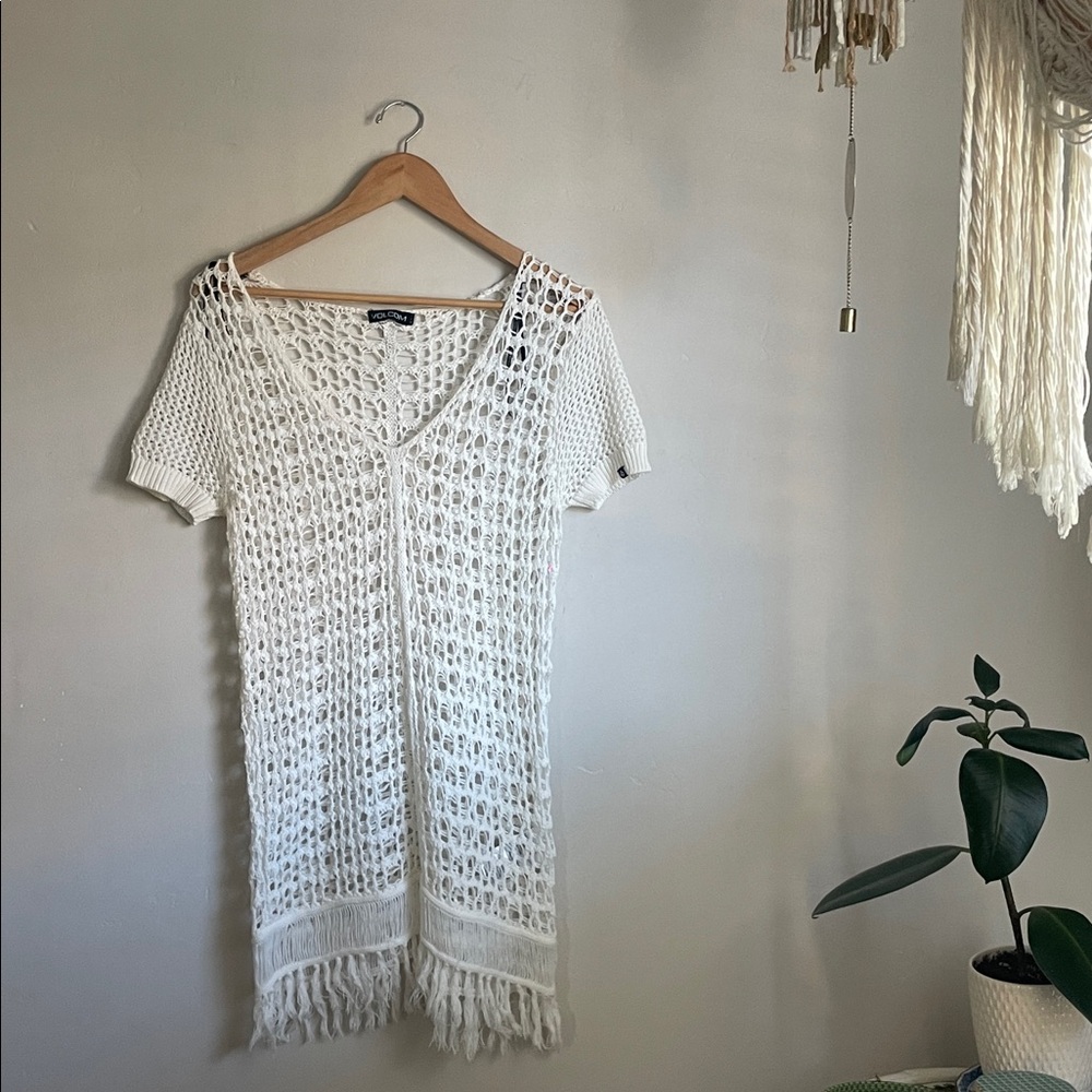 •| Volcom swim coverup